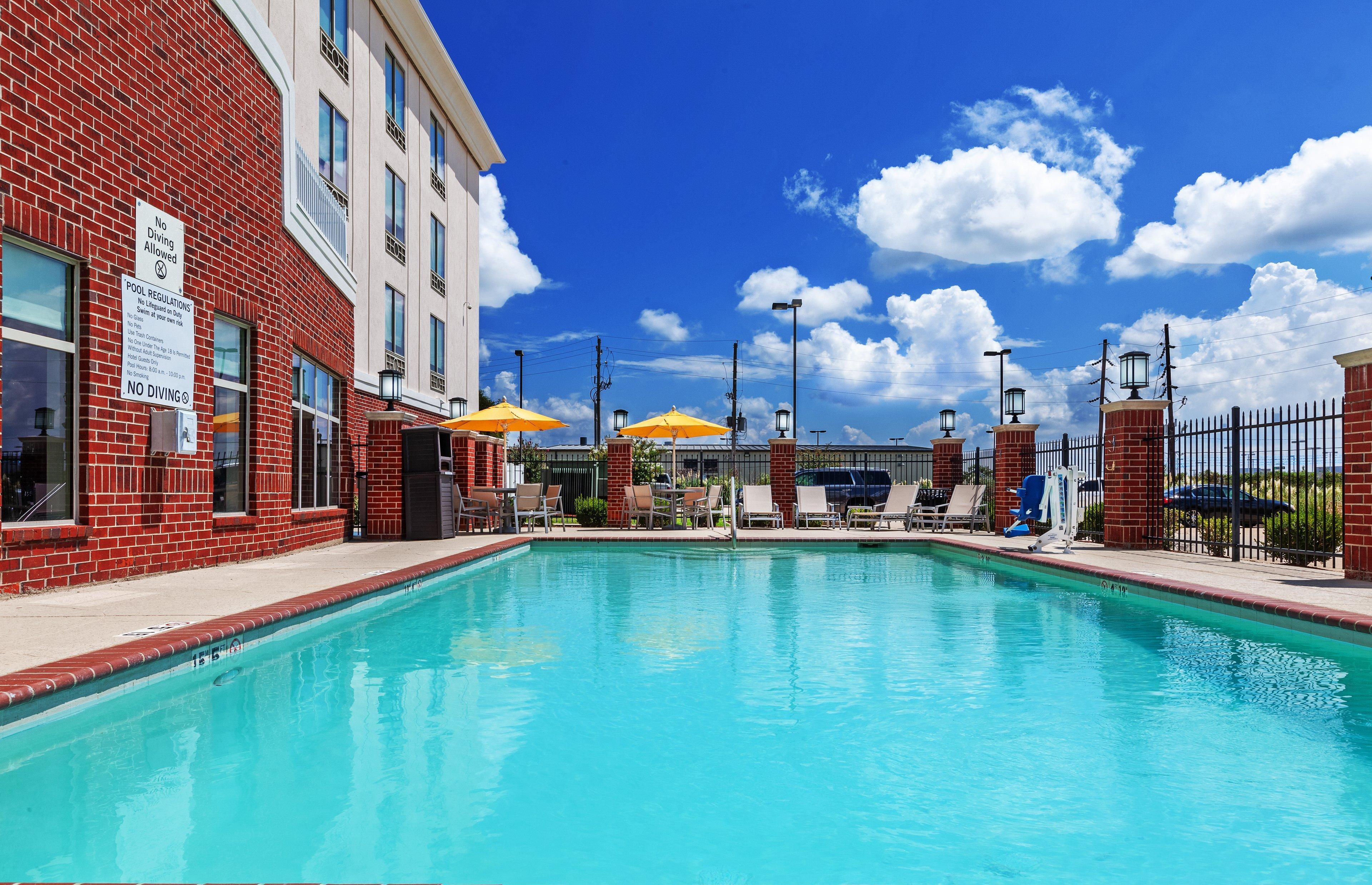 Holiday Inn Express Hotel And Suites Shreveport South Park Plaza By Ihg Exterior photo