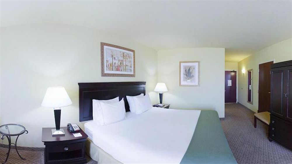 Holiday Inn Express Hotel And Suites Shreveport South Park Plaza By Ihg Exterior photo